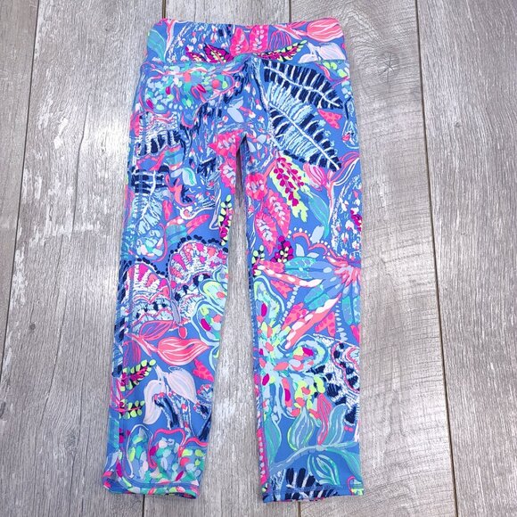 Lilly Pulitzer Luxletic Womens Small UPF 50+ Multi Fantasy Garden Weekender Crop - Picture 2 of 7